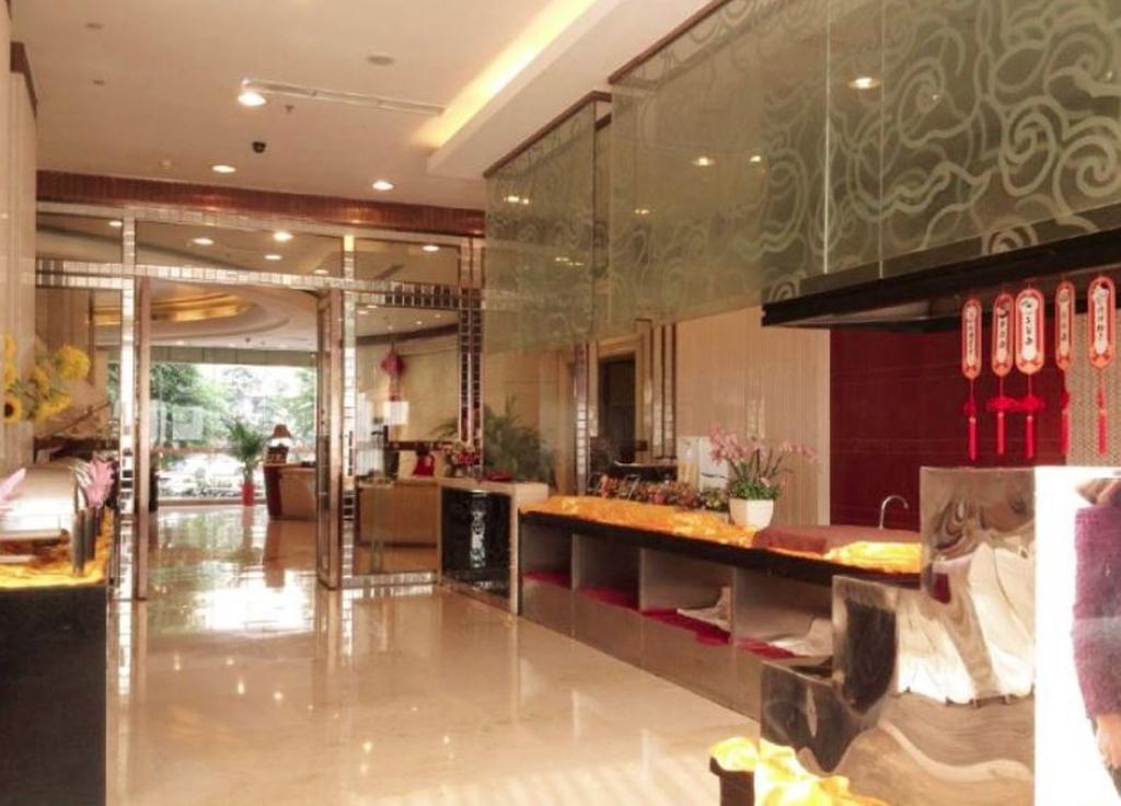 Yunheng Hotel Neijiang Екстериор снимка
